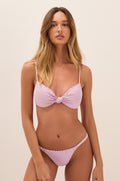 gid://shopify/Product/9592858738909