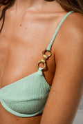 gid://shopify/Product/9592859918557