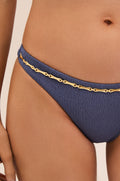 gid://shopify/Product/9592866963677