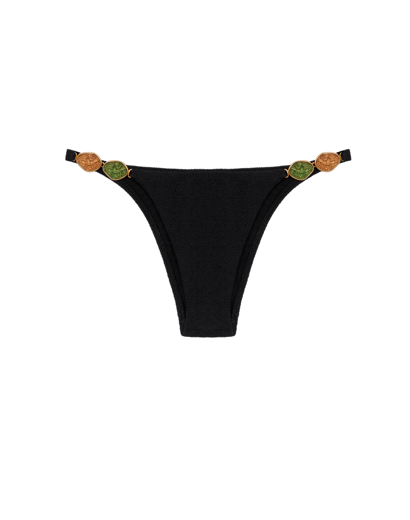 gid://shopify/Product/9592867619037