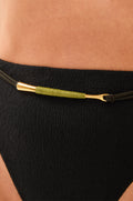 gid://shopify/Product/9592870928605
