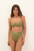 gid://shopify/Product/9592870994141