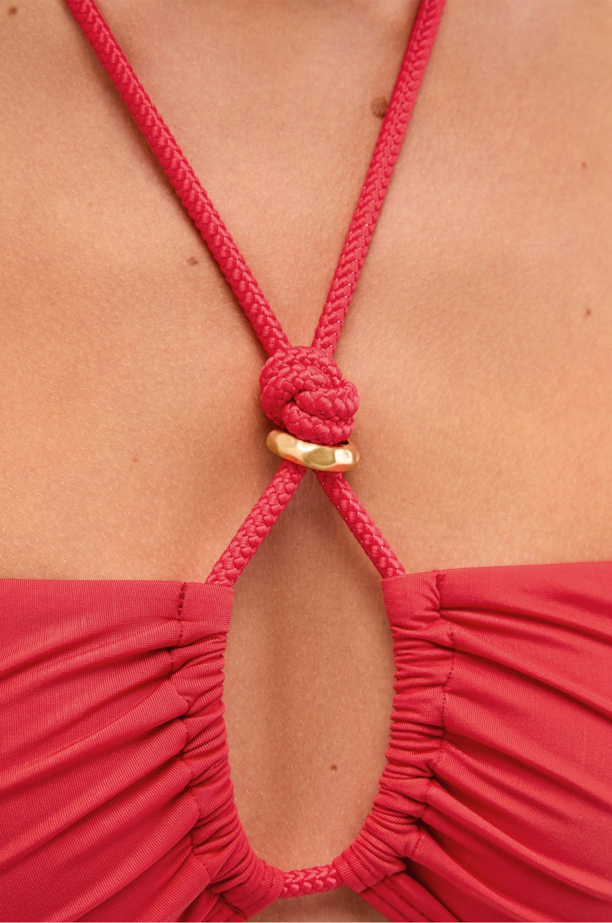 gid://shopify/Product/9592877744349