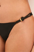gid://shopify/Product/9592881217757