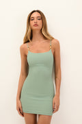 gid://shopify/Product/9592887017693