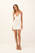gid://shopify/Product/9592886132957
