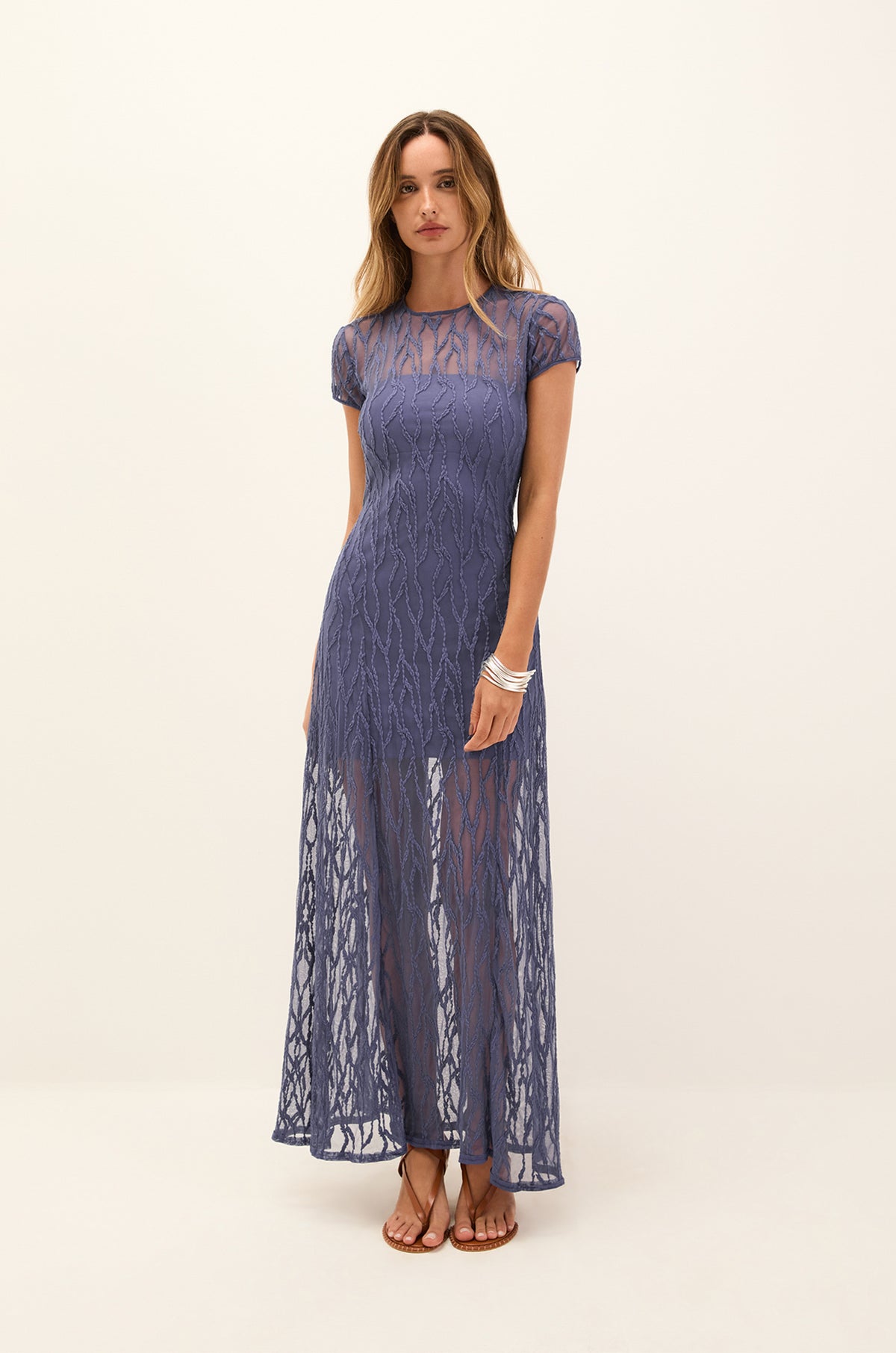 gid://shopify/Product/9592886591709
