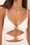 gid://shopify/Product/9592885248221