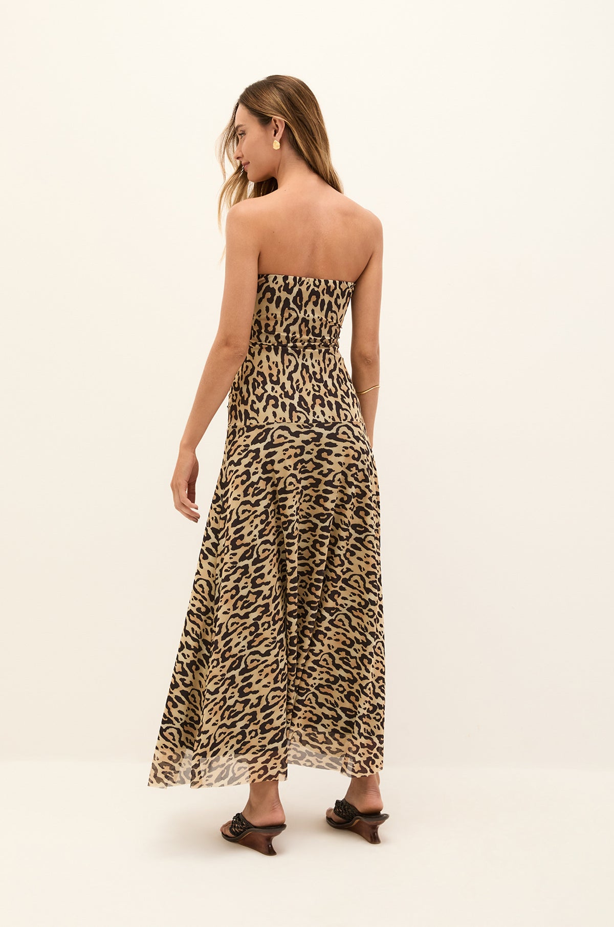 gid://shopify/Product/9592885149917