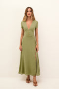 gid://shopify/Product/9592378261725