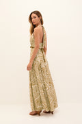 gid://shopify/Product/9592390615261