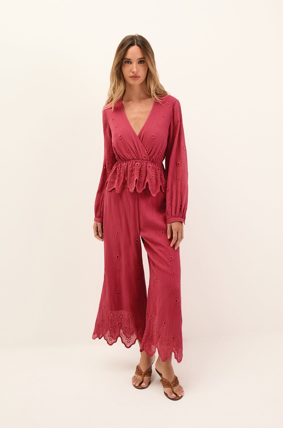 gid://shopify/Product/9592400478429