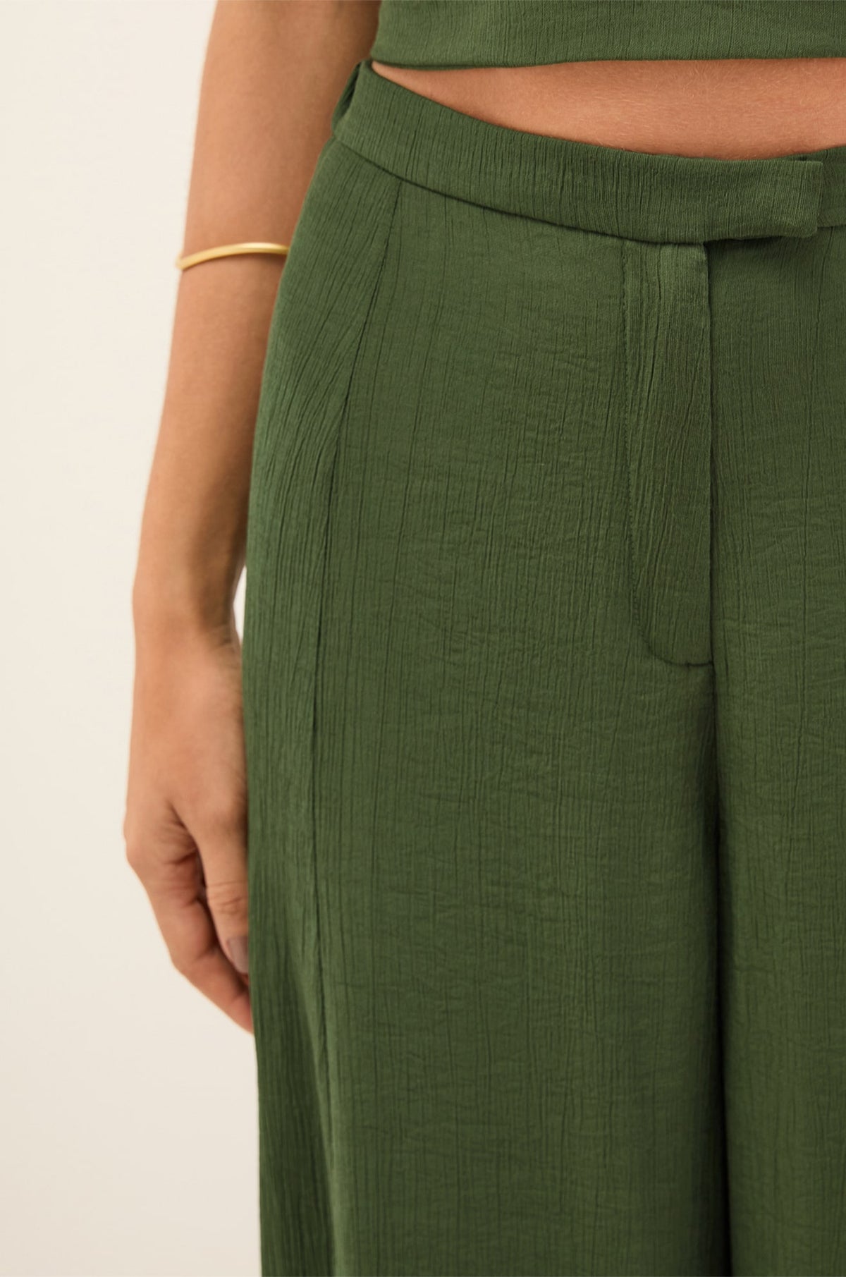 gid://shopify/Product/9592413061341