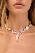 gid://shopify/Product/9592899109085