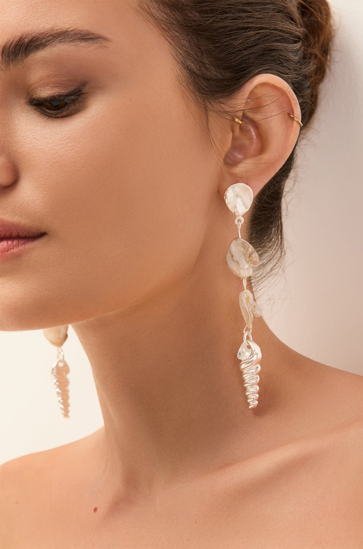 gid://shopify/Product/9592899207389