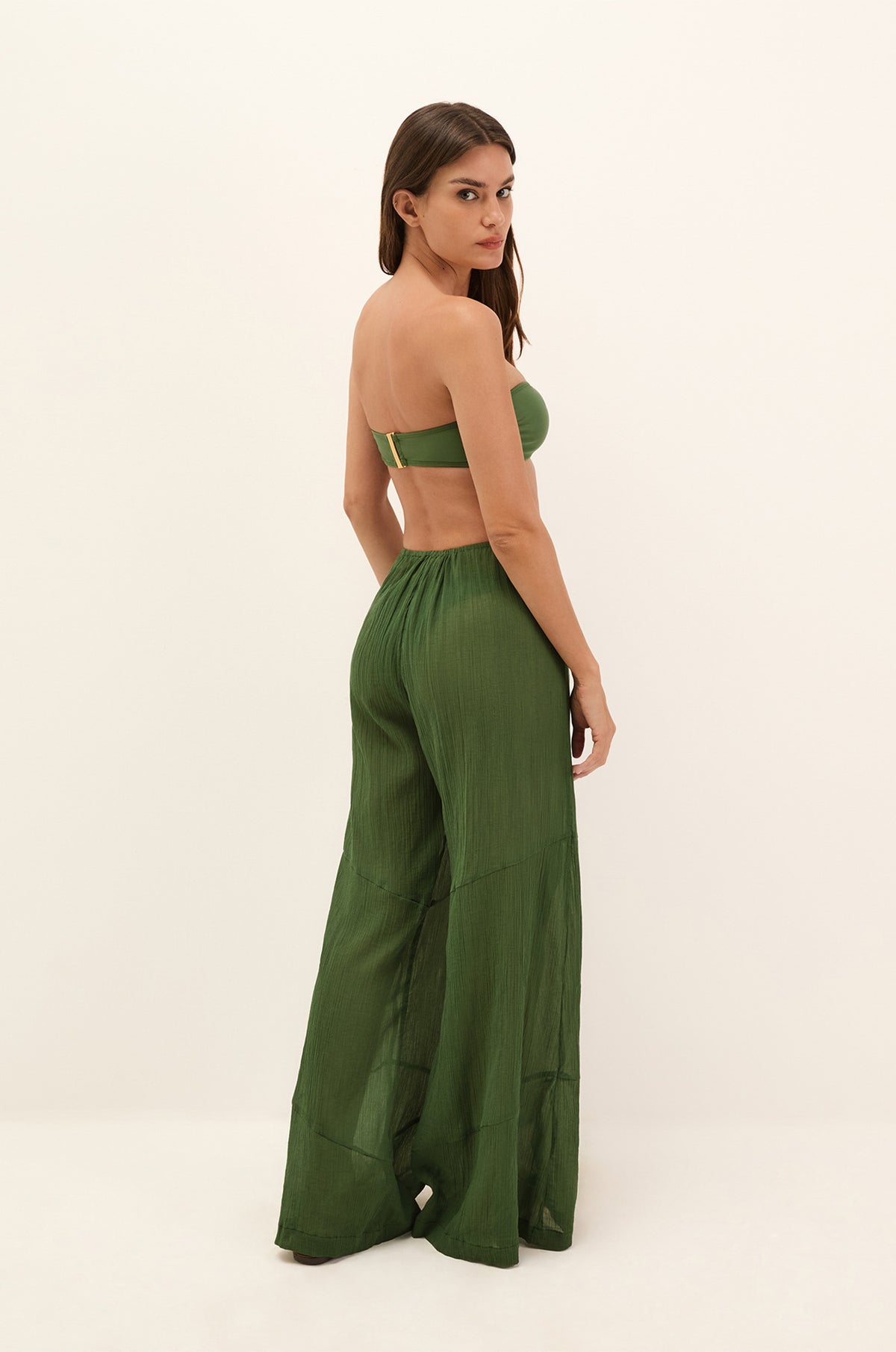 gid://shopify/Product/9592888754397