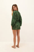 gid://shopify/Product/9592887902429