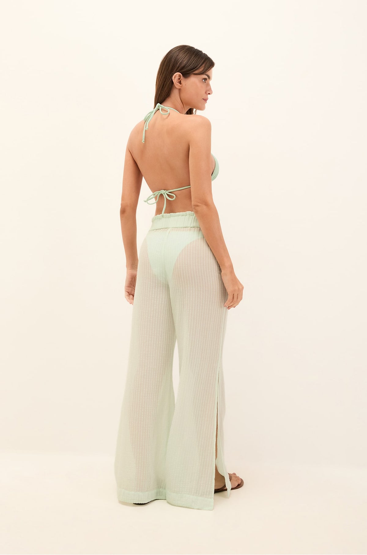 gid://shopify/Product/9592887869661