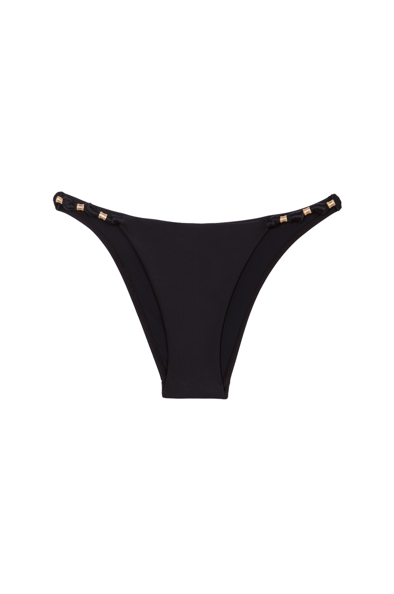 gid://shopify/Product/9592436130013