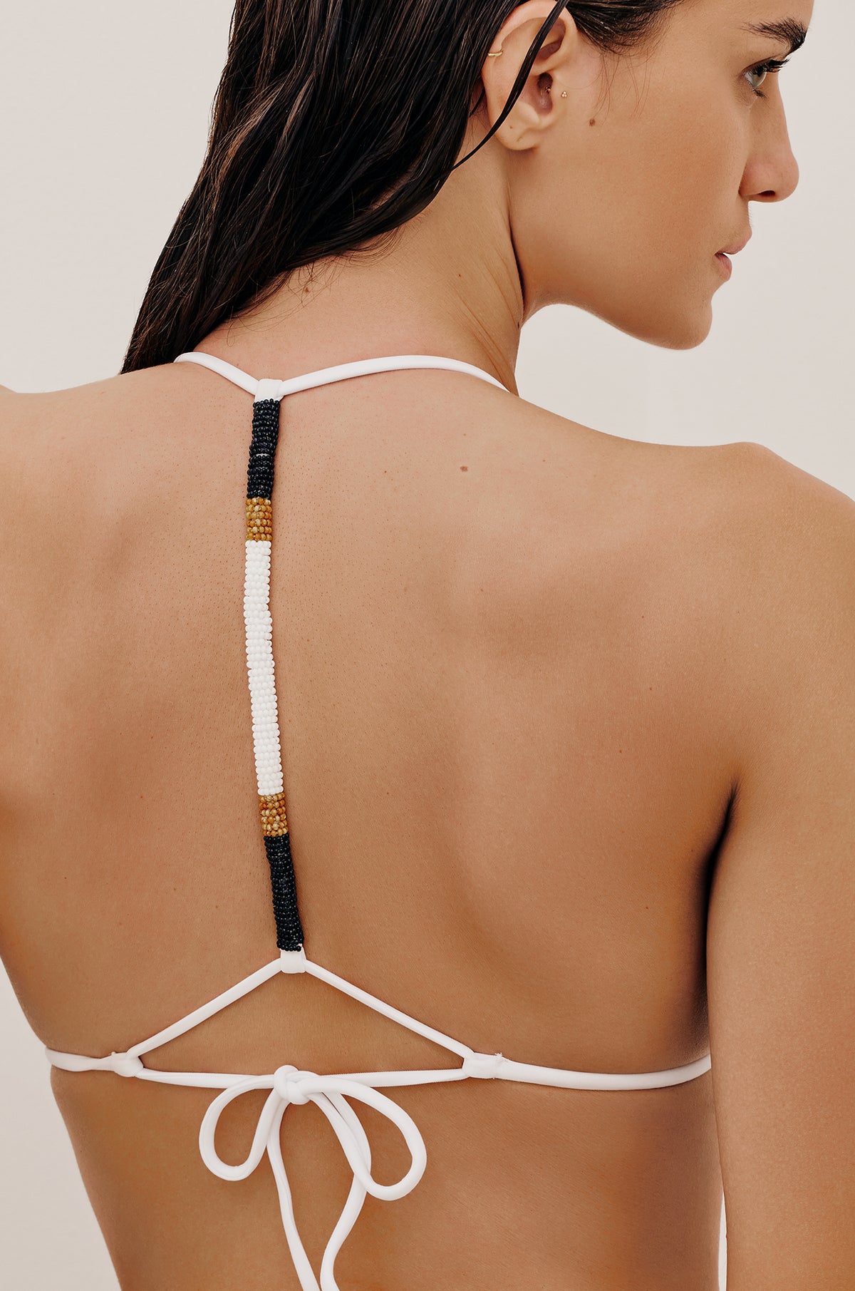 gid://shopify/Product/9592437833949