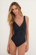 gid://shopify/Product/9592670355677