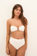 gid://shopify/Product/9592889901277