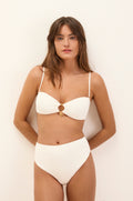 gid://shopify/Product/9592889901277