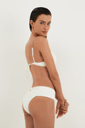 gid://shopify/Product/9596115484893