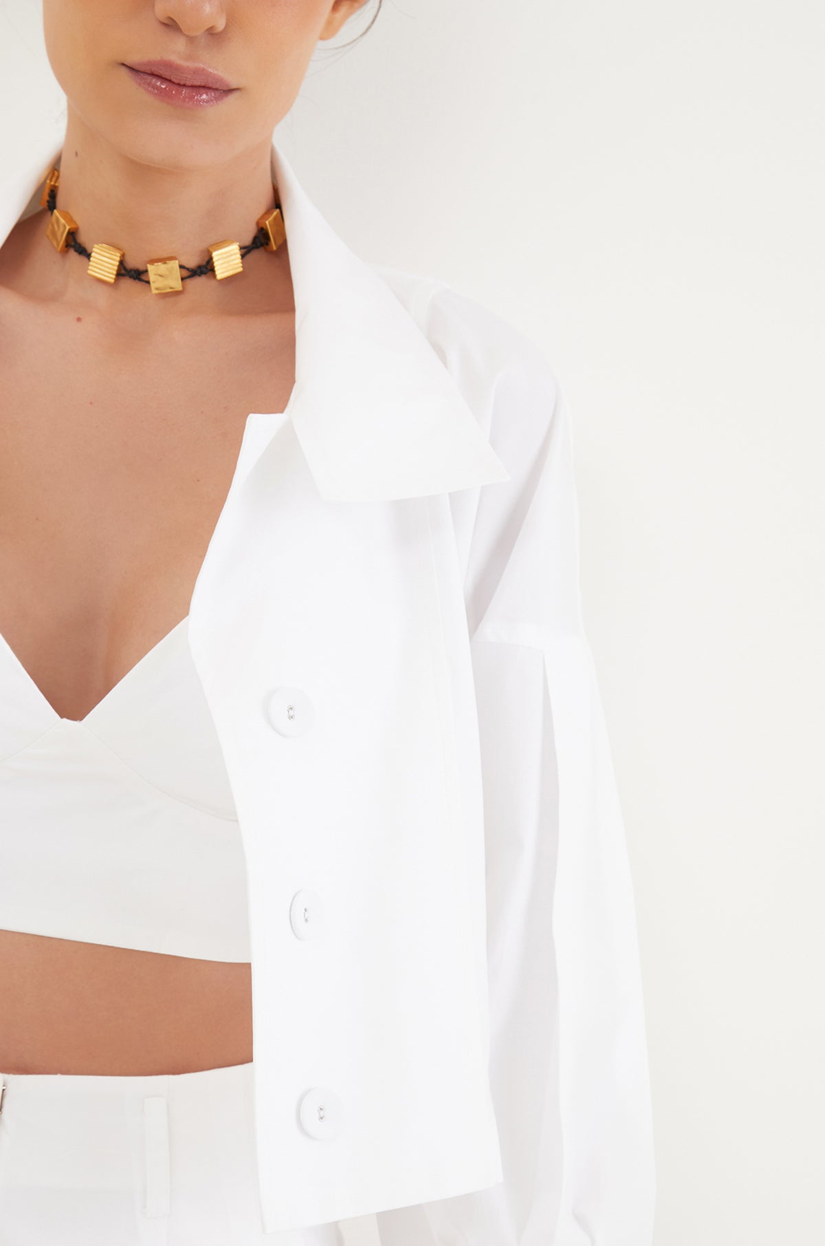 gid://shopify/Product/9617115349213
