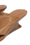 gid://shopify/Product/9596032352477