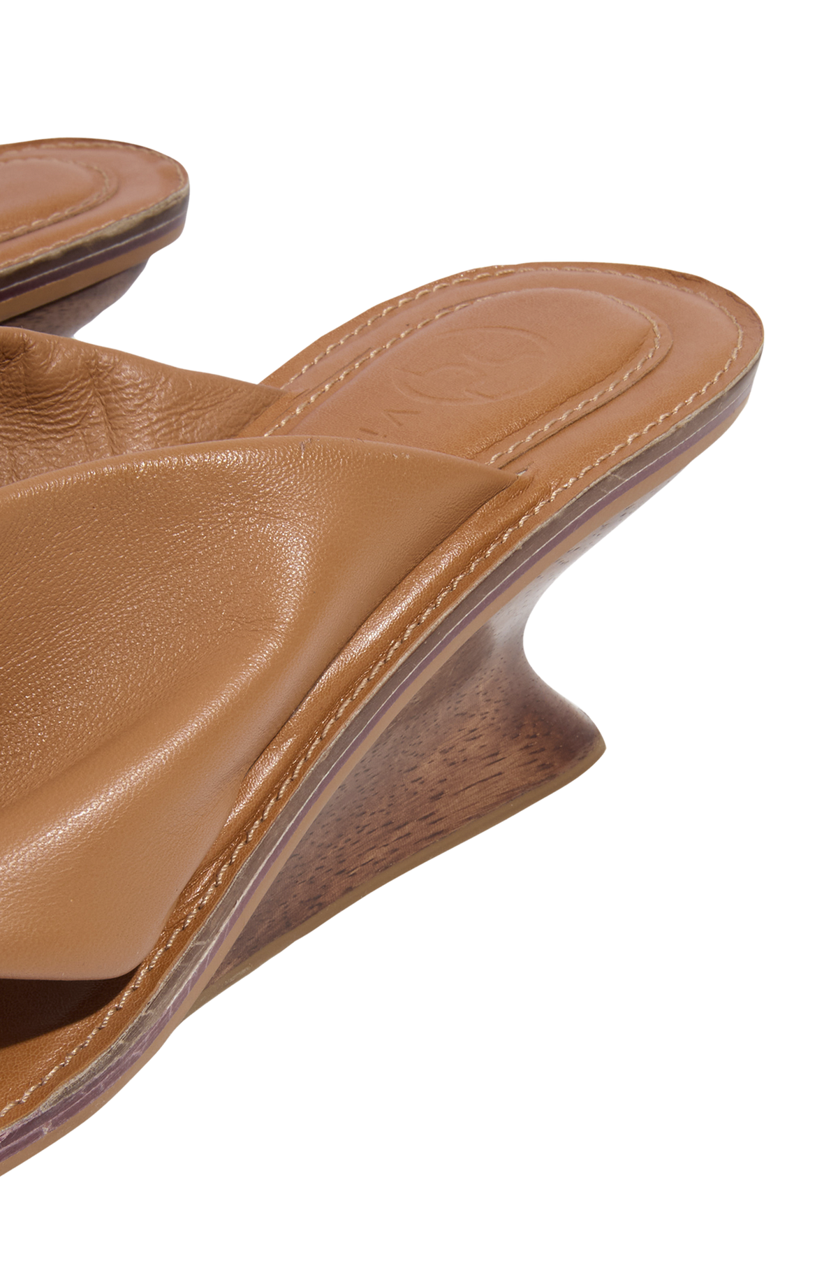 gid://shopify/Product/9596032352477