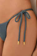 gid://shopify/Product/9604677533917