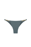 gid://shopify/Product/9604673143005