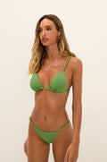gid://shopify/Product/9604708171997