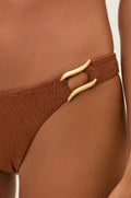 gid://shopify/Product/9604700897501