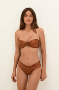 gid://shopify/Product/9604703125725