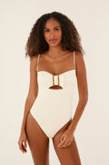 gid://shopify/Product/9617157816541