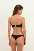 gid://shopify/Product/9604766925021