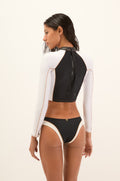gid://shopify/Product/9604770758877