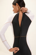 gid://shopify/Product/9596194160861