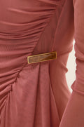 gid://shopify/Product/9604673863901