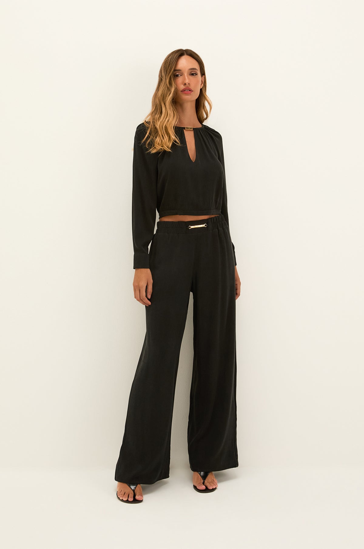 gid://shopify/Product/9604675928285