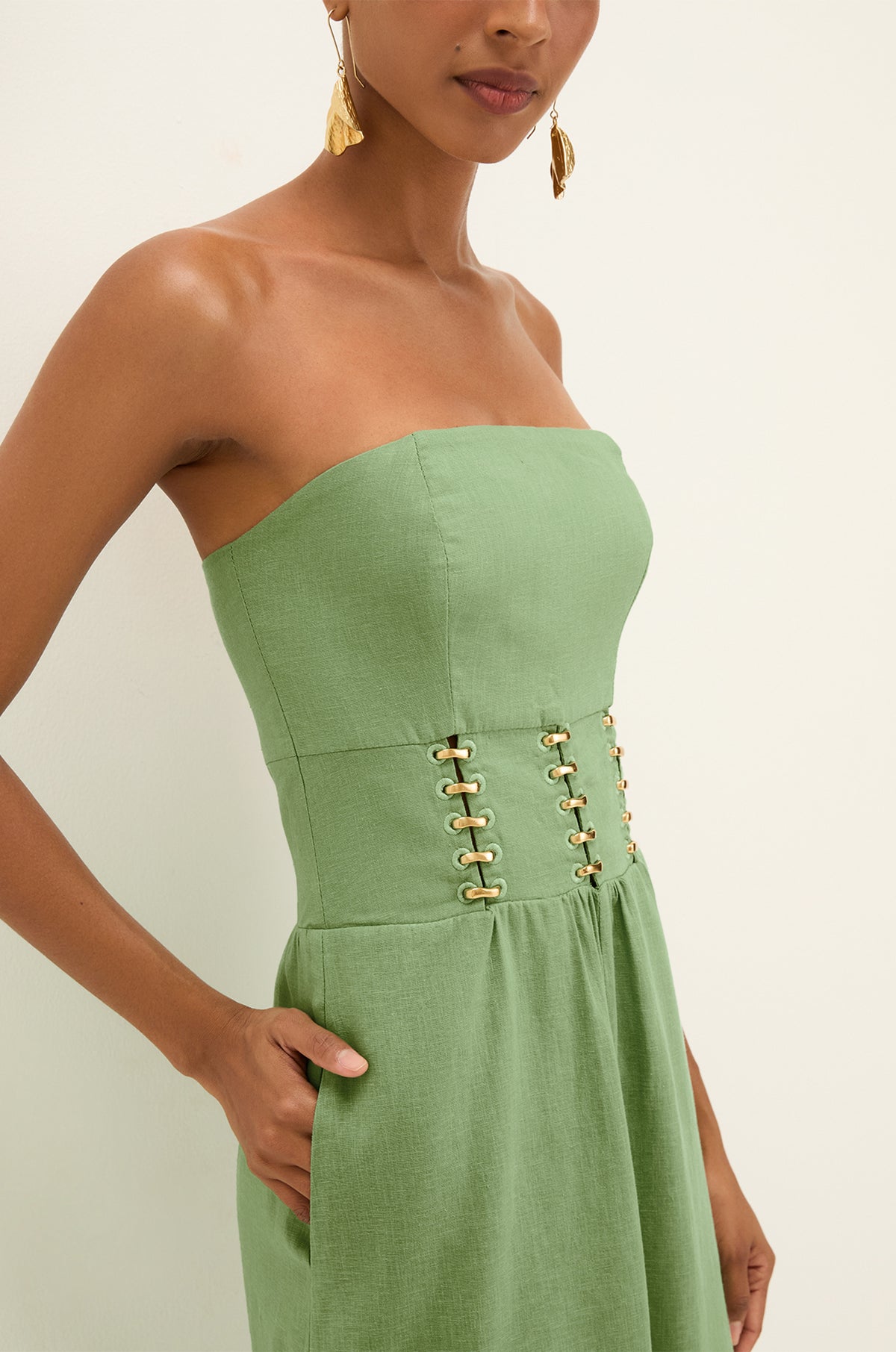 gid://shopify/Product/9604738285789
