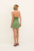 gid://shopify/Product/9604728619229