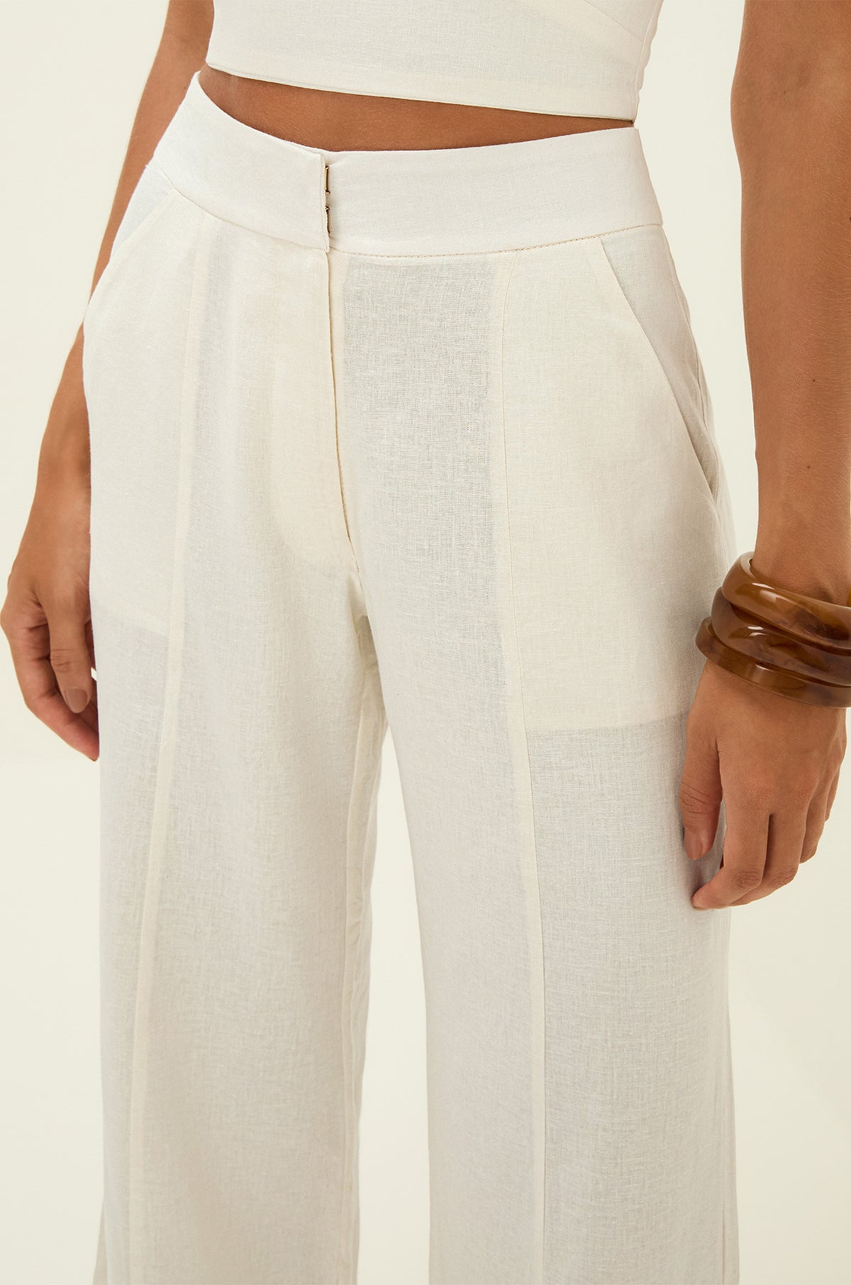 gid://shopify/Product/9604824432861