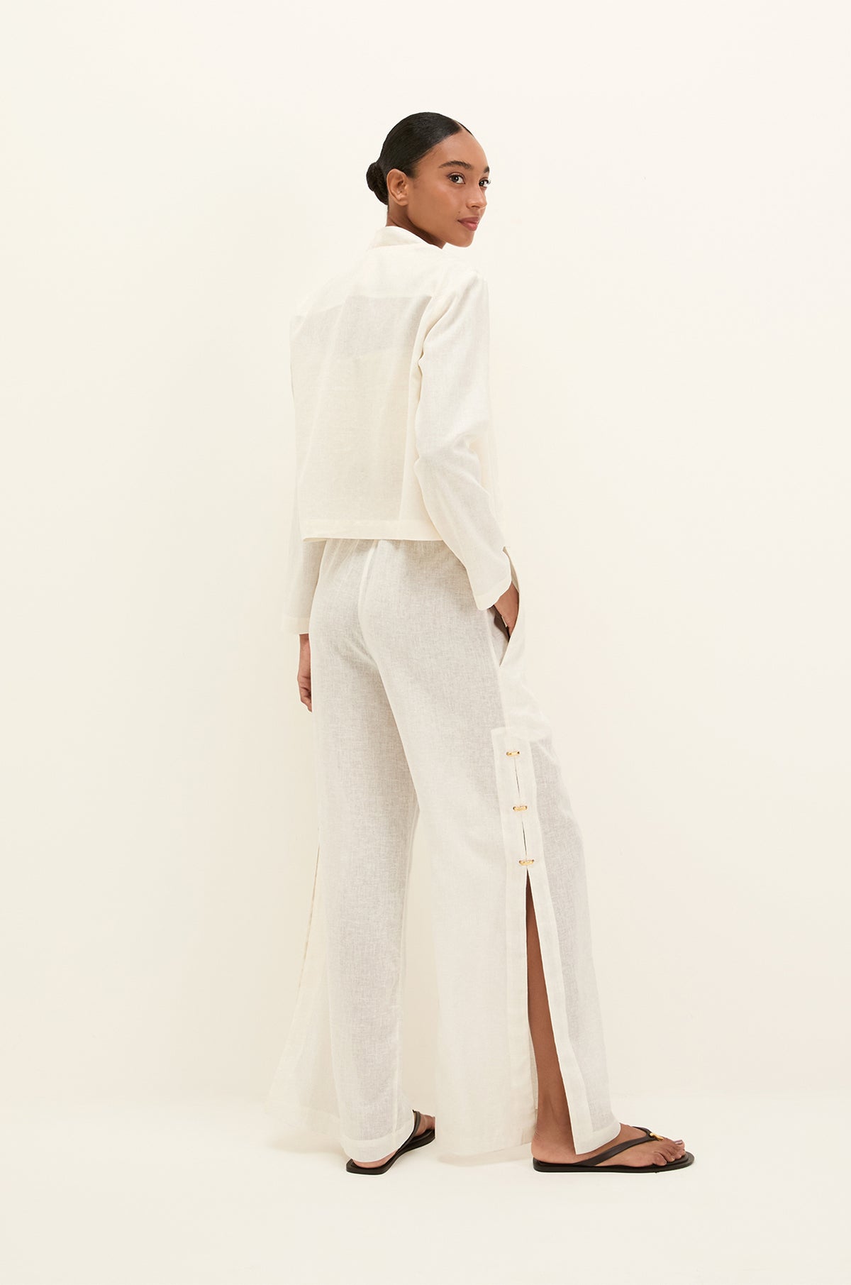 gid://shopify/Product/9604710531293