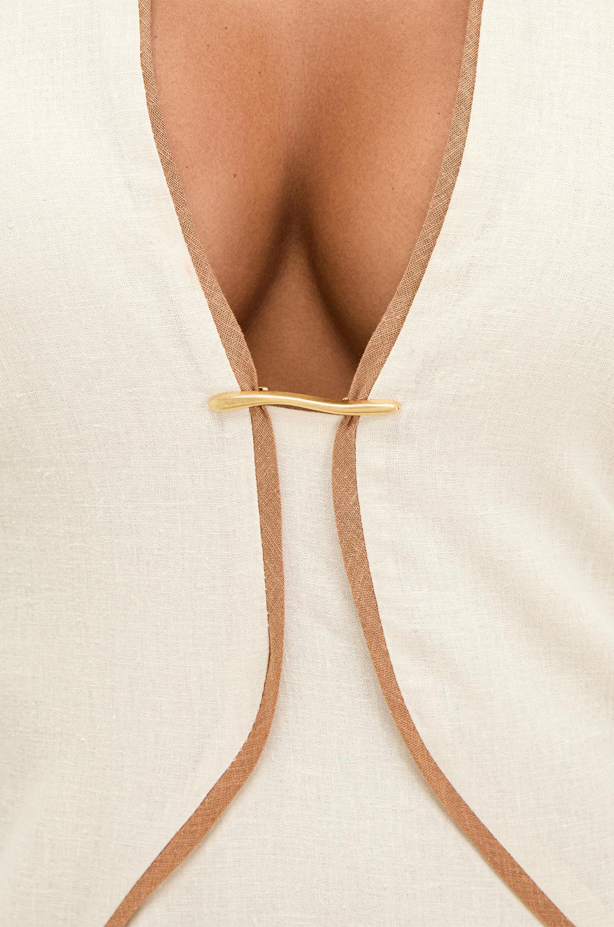 gid://shopify/Product/9604765778141