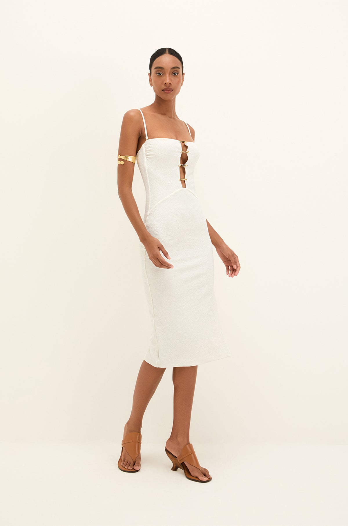 gid://shopify/Product/9604762697949