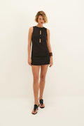 gid://shopify/Product/9604738547933