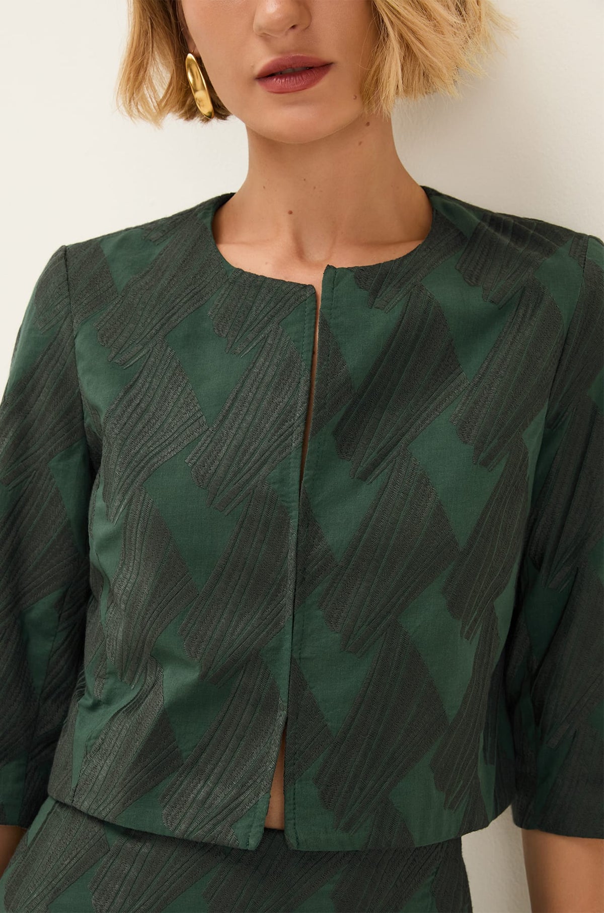 gid://shopify/Product/9604735336669